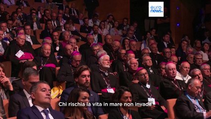 Papa Francesco a Marsiglia: "Propaganda allarmista sui migranti. Non invadono, cercano assistenza"