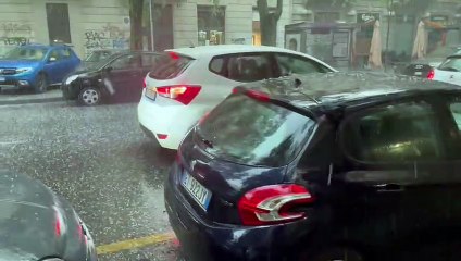 Pioggia e grandine su Milano