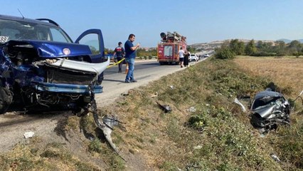 Çanakkale’de trafik kazası: 2 ölü, 5 yaralı