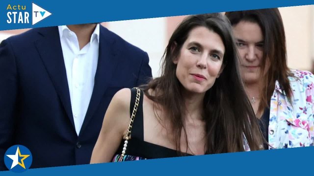 Charlotte Casiraghi et Gad Elmaleh Leur fils Raphaël, très looké, copie son beau père, fils d'une