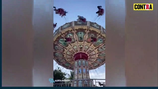 Mujer de 22 años resultó herida después de que la silla voladora de un parque de atracciones en Brasil