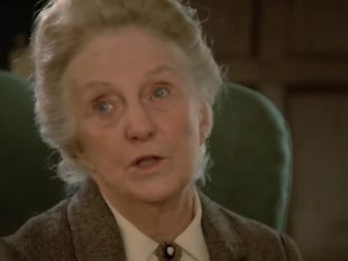 Miss Marple. 'A Pocketful Of Rye'  Part 2/2. Joan Hickson • Peter Davison