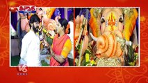 Teenmaar Chandravva Interaction With Devotees At Balapur Ganesh _ V6 Teenmaar