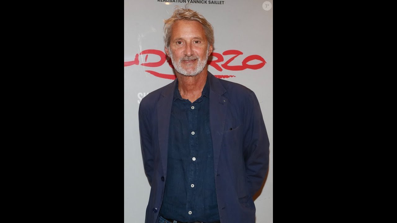 Antoine de Caunes : Drogue, alcool... Ces émissions de télévision qu'il a présentées "sous l'empri