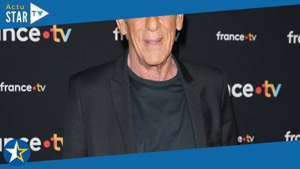 Je suis ému     Thierry Ardisson au bord des larmes en entendant un beau message de sa fille Mano