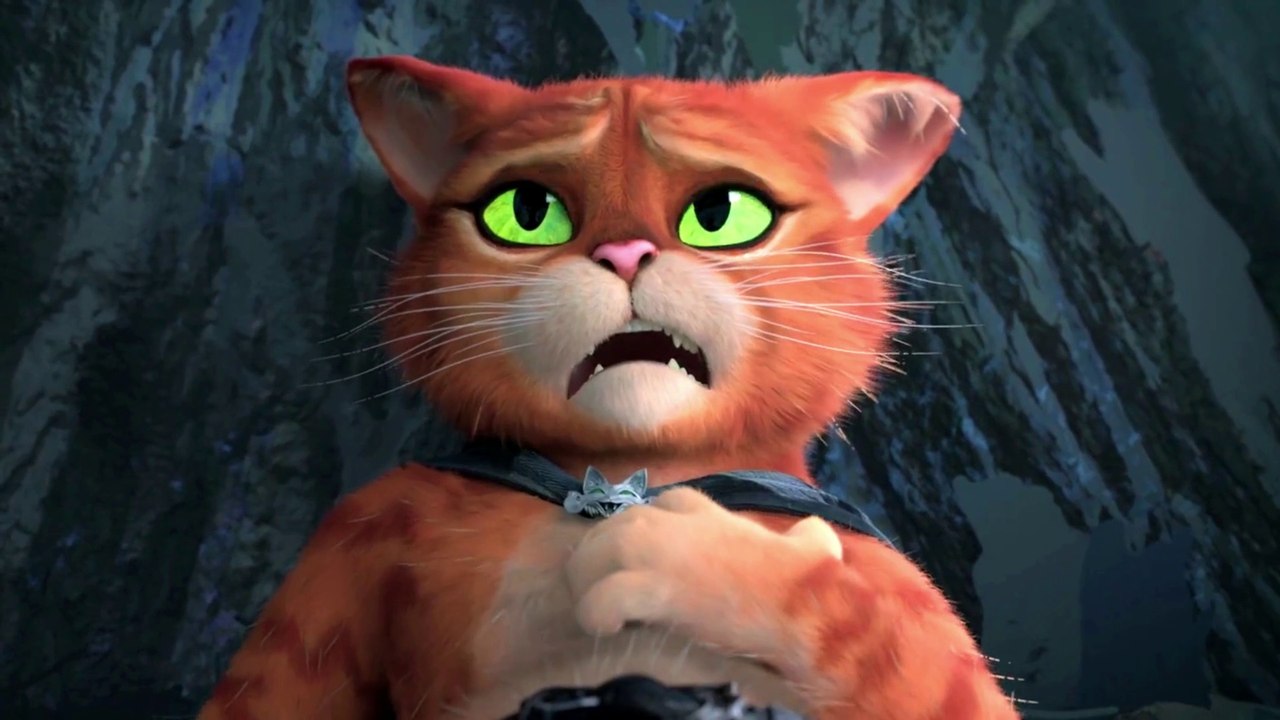 HAY ALGO EXTRAÑO EN EL OJO DE GATO | Gato con botas 2