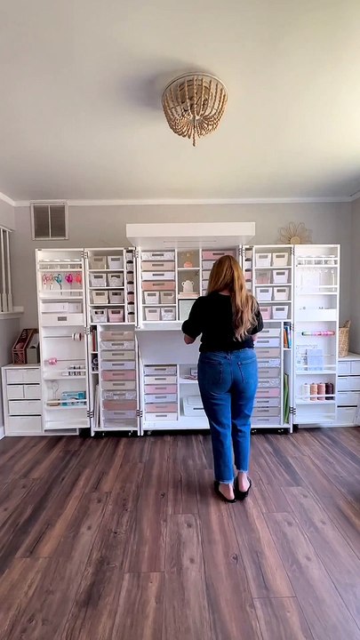 Smart cabinet