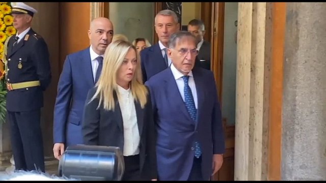 Napolitano, l'arrivo di Giorgia Meloni alla camera ardente