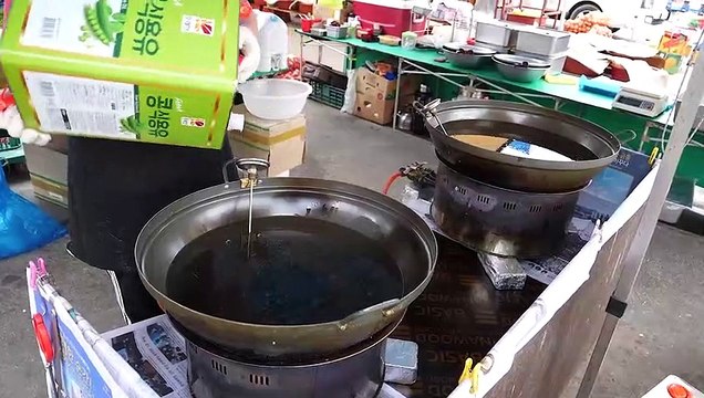 Spicy Korean Fried Chicken - Korean Street Food