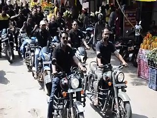 काले कपड़े पहनकर निकाली वाहन रैली-video