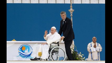 Pour Bardella, le pape « argentin » pas légitime pour parler immigration