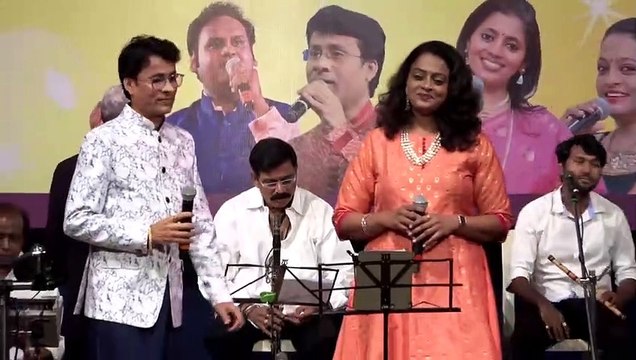 Chaand Jane Kahan Kho Gaya // Rana Chattarji and Preethi Warior Live Cover Evergreen Romantic Song