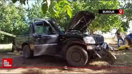 Burdur'da aküsü biten araca takviye yapmaya çalışan kadın traktörün altında kaldı