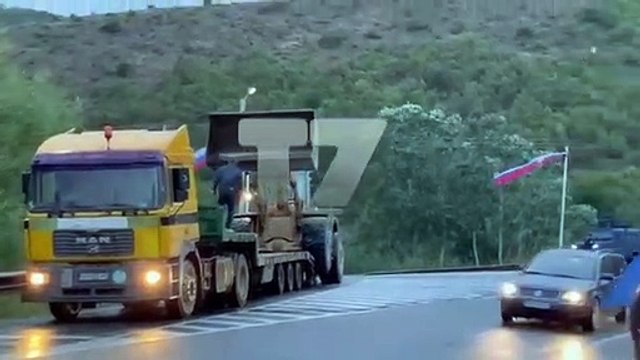 mjetet qe u perdoren ne operacionin e policise se kosoves po largohen nga Bajnska