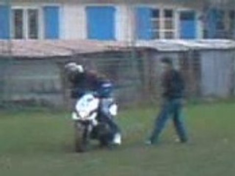 drift de fou en ludix 50cc