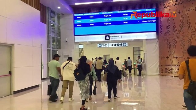 Antusiasme Masyarakat Menjelang Peresmian Kereta Cepat Jakarta-Bandung