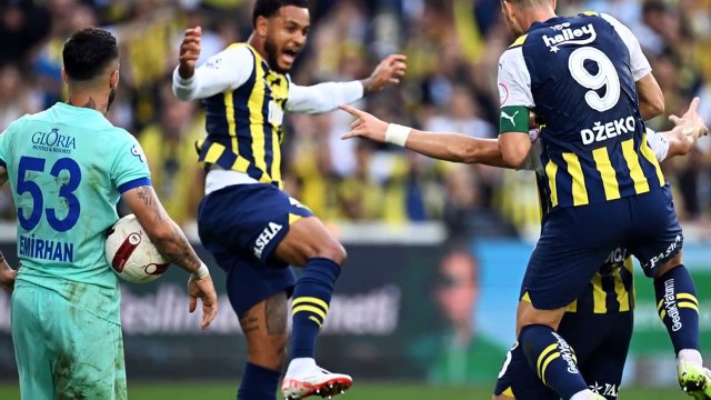 Dernières nouvelles : Le spectacle des Canaries continue ! Fenerbahçe a battu Çaykur Rizespor 5-0 lors de la 7ème semaine de Super League.