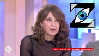 [Zap Télé_2] Valérie Lemercier urine sur sa jambe après une piqure de méduse (25/09/23)