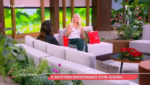 Ελένη Μενεγάκη: Αυτός είναι ο λόγος που «έκλεισε» τα social media το καλοκαίρι