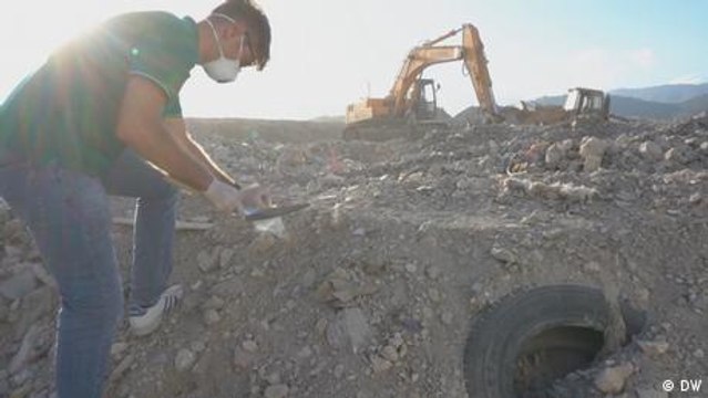 Hundreds of lives endangered by asbestos in Turkey's earthquake rubble