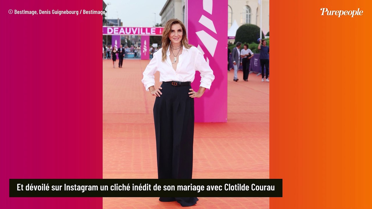 Clotilde Courau, 20 ans de mariage avec son prince : photo de la noce et baiser inédit avec Emmanuel-Philibert