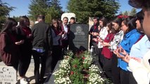 Neşet Ertaş'ın ölüm yıl dönümünde anma töreni düzenlendi