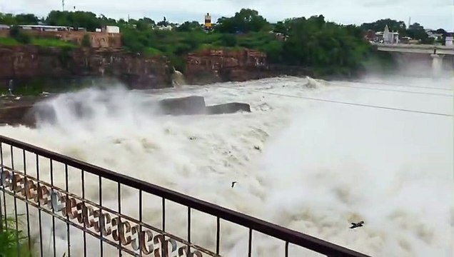 मध्यप्रदेश में भारी बारिश से इस सीजन में दूसरी बार खोले चंबल के बांधों के गेट