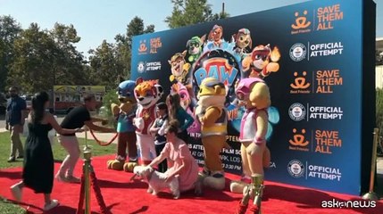 Mai cosi tanti cani per un film, proiezione da guinness a Los Angeles