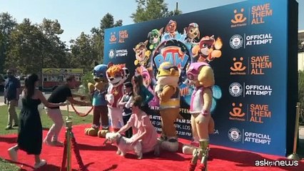 Mai cosi tanti cani per un film, proiezione da guinness a Los Angeles