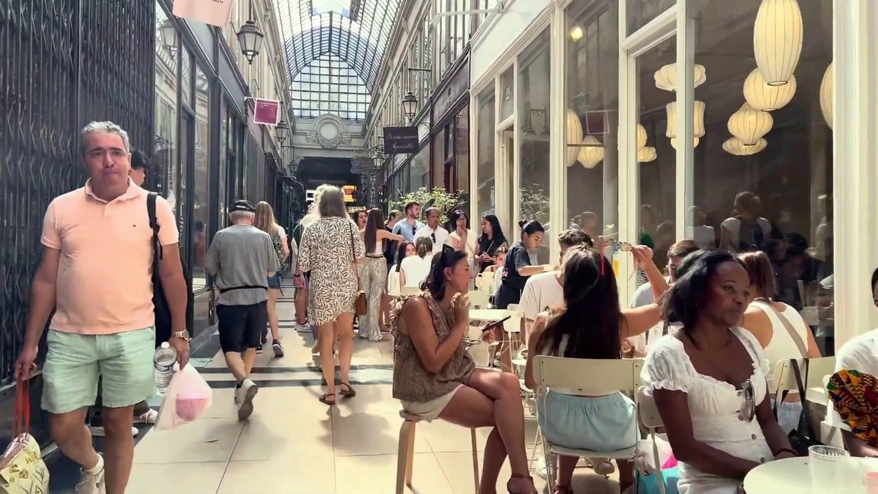 WALK IN PARIS "BEAUTIFUL CHAMPS-ÉLYSÉES WALK" (4K 60 FPS VERSION)