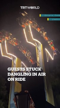 La giostra si rompe: passeggeri a testa in giù per 30 minuti