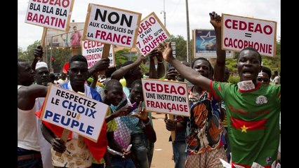 VIDEO:  Le Burkina Faso suspend « tous les supports de diffusion » de « Jeune Afrique »