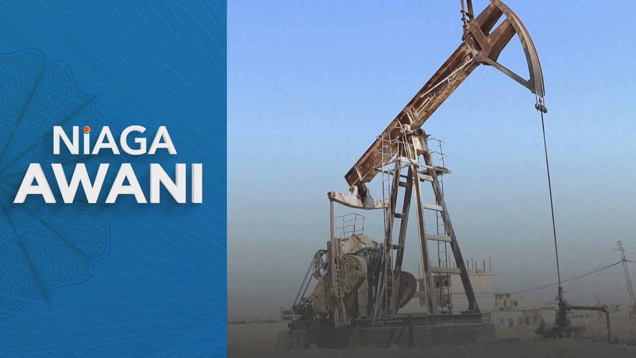 Oil prices settle near flat in choppy trade; Russia eases fuel export ban