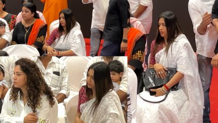 Sobha Viswanath: കെ ജി ജോർജിന്റെ മൃതദേഹത്തിനരികെ സങ്കടത്തോടെ ഇരിക്കുന്ന ശോഭ വിശ്വനാഥ്