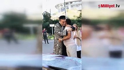 Yeni işi için araçlarını satan CZN Burak'a, Özbek hayranından son model hediye!