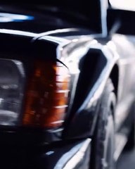 Mick Schumacher ao volante de um Mercedes 190 Evo II