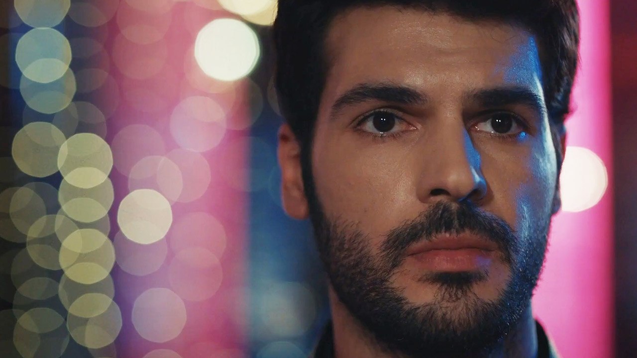 Tu es Mon Cadeau! | Mon Coté Gauche | Sol Yanım (Sous-Titres Français)