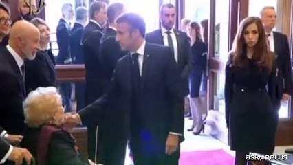 Steinmeier arriva a Montecitorio, il saluto di Macron a Clio Napolitano