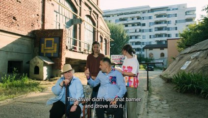 Do Not Expect Too Much from the End of the World - Trailer