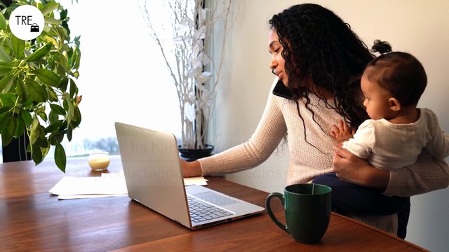 Los platos que tengo sin fregar mientras teletrabajo ya no me agobian gracias al truco de Tim Cook para ser más productiva