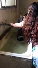 Il veut cette eau de source fraîche