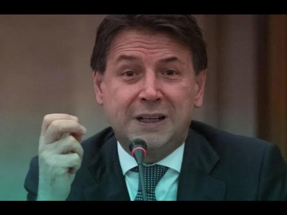 Conte pacifista cinico: non vuole le @rmi ma teme di perdere i voti Pd alle urne
