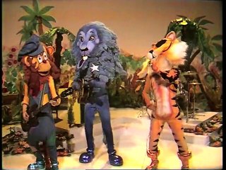 Animal Kwackers (1975) S01E04 - Teddy Bears