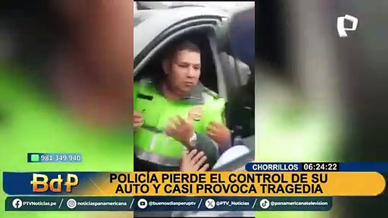 Policía choca contra casas.
