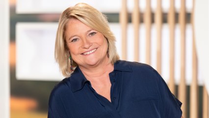 GALA VIDÉO - Marina Carrère d’Encausse en couple : pourquoi elle ne vit pas avec son compagnon Antoine ?