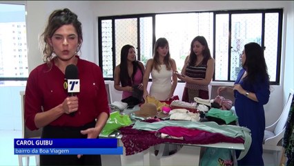 Amigas organizam um bazar para ajudar animais abandonados