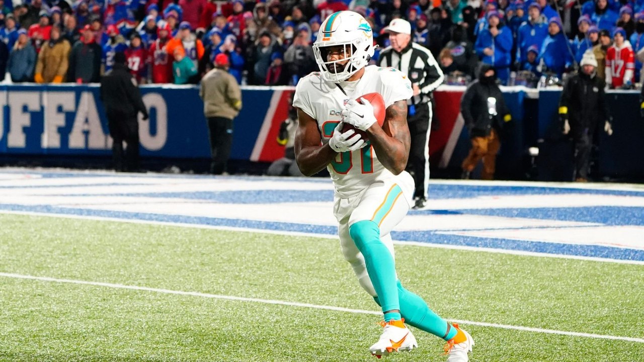 Buffalo Bills vs Miami Dolphins: AFC East Clash, O/U 53.5