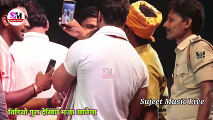 #Khesari_Lal ने सेक्सी हिरोइन को चुम्मा लिया #Raksha_Gupta को _ खेसारी लाल ने रक्षा गुप्ता को पसीना