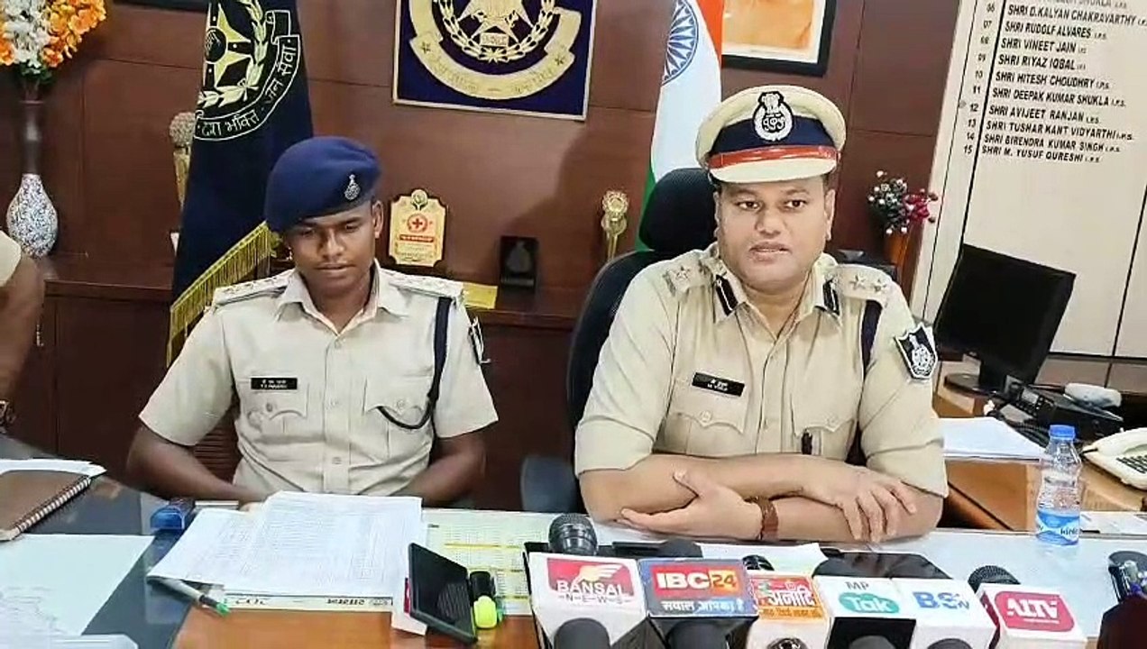 Four members of interstate gang selling fake gold arrested