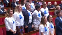 À l’Assemblée, des députés écologistes manifestent en T-shirt contre le réchauffement climatique